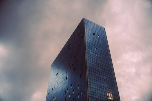 Post-Pandemic Office Conversions: Condo Risks in Old Corporate Towers